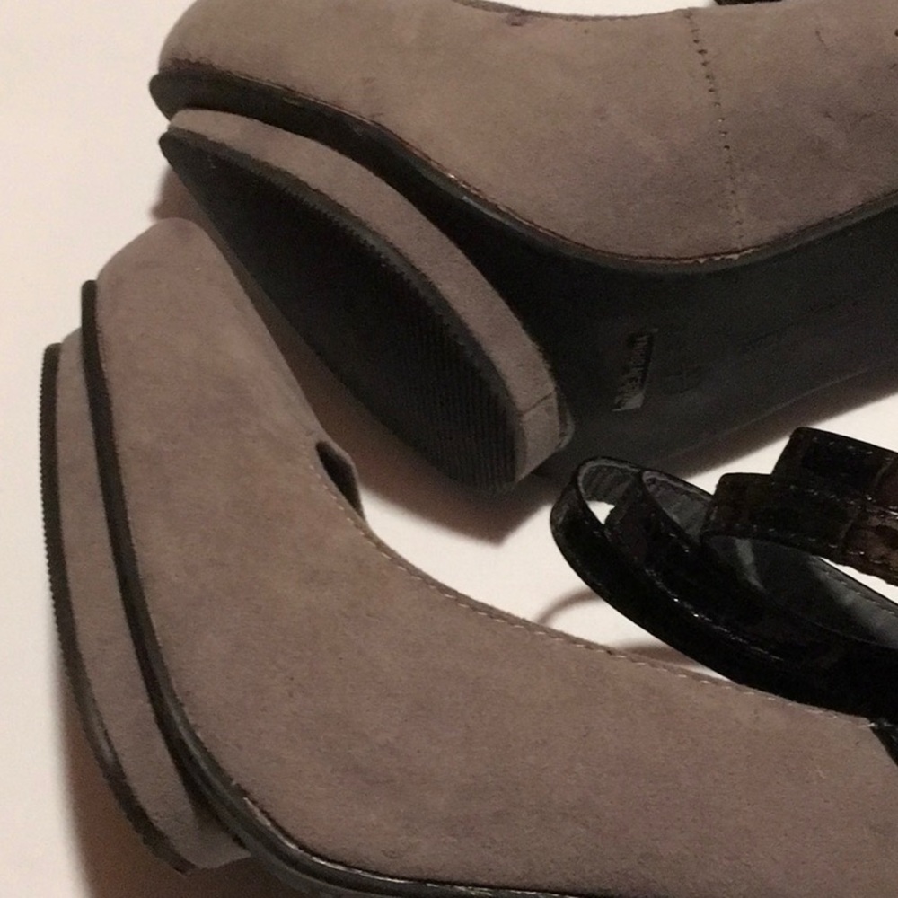 Shoes - Picture 4 of 4